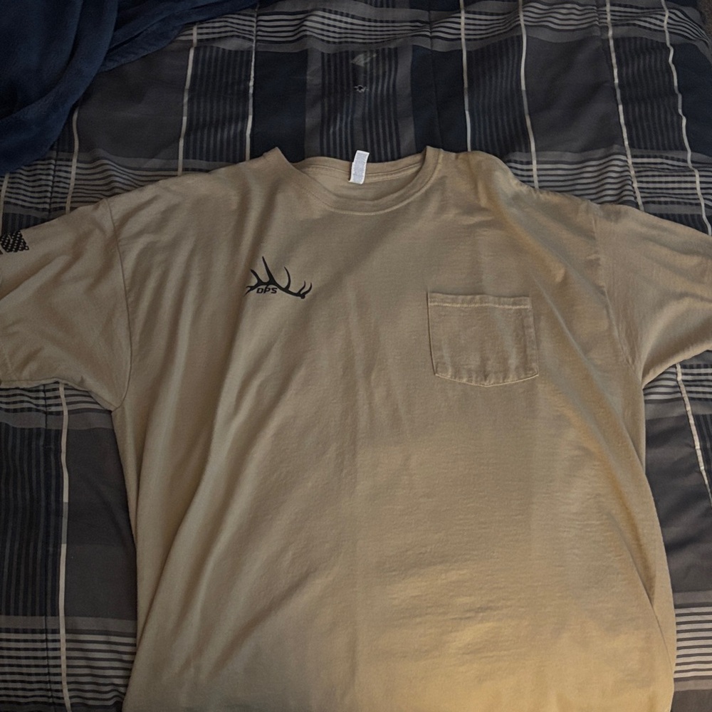 Men's Beige T-Shirt with Pocket